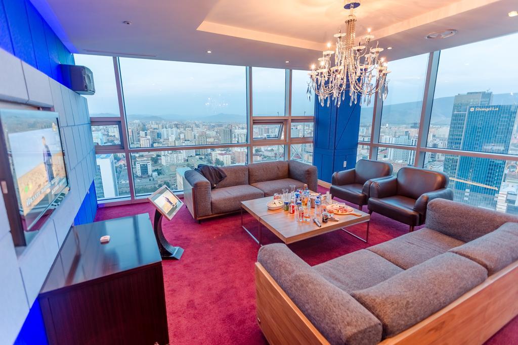 The Blue Sky Hotel And Tower Ulaanbaatar Bagian luar foto